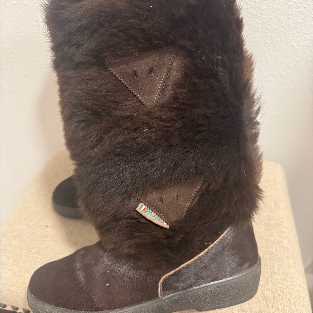 Luxurius Faux and Beaver Fur Coat - Picture 7 of 11